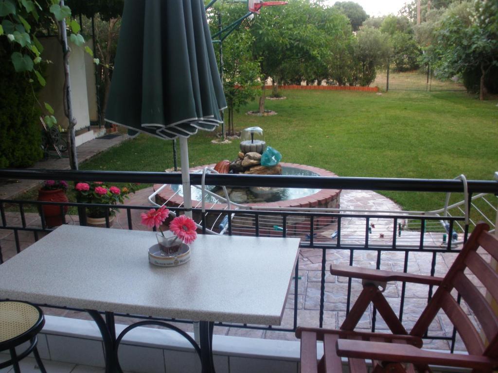 Dionysos Apartment Аспровалта Стая снимка